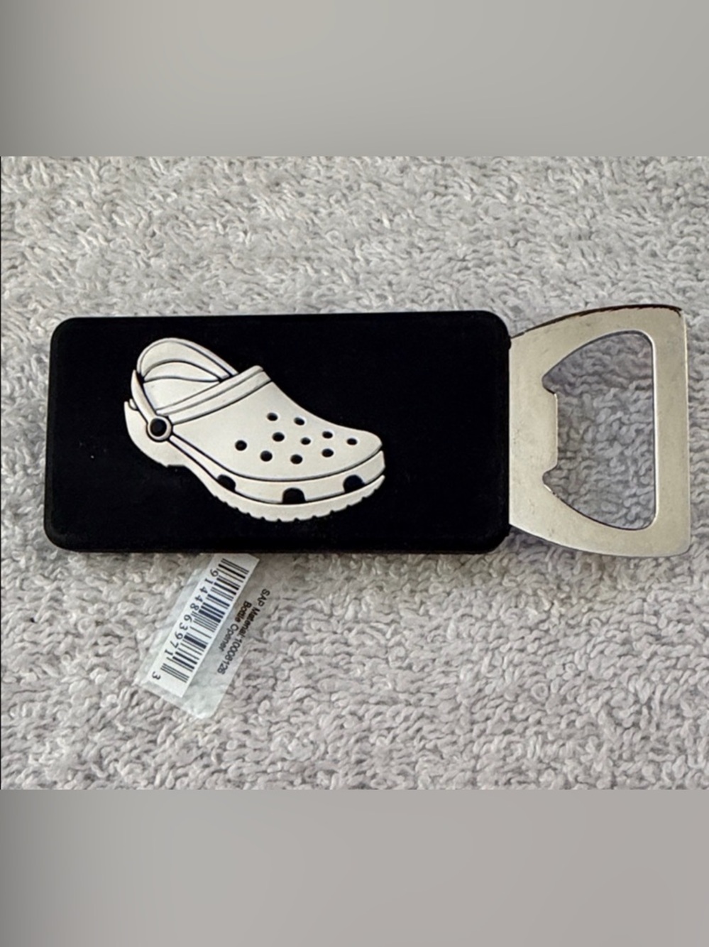 NWT CROCS Shoe Bottle Opener Jibbitz RARE Summer Drinks Funny Festive Gift